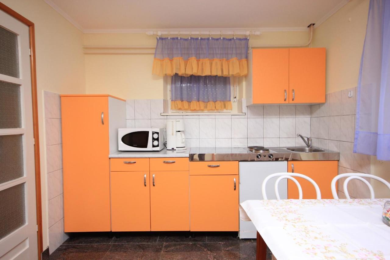 Apartments And Rooms By The Sea Medveja, Opatija - 2305 Lovran Exterior foto